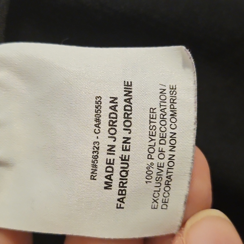 Nike Dri-Fit Tee with Logo - Picture 4 of 9